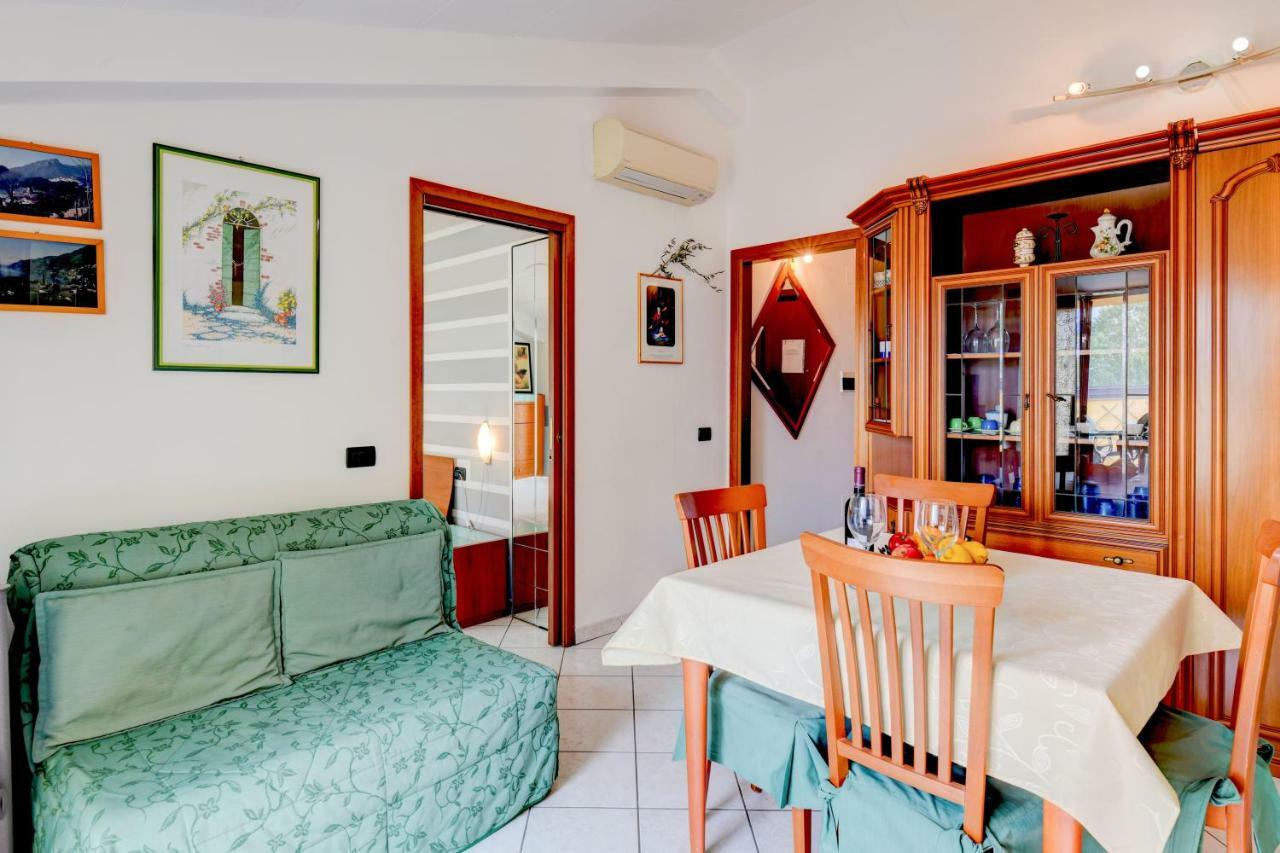 Sarno Apartments Caravaggio Sirmione Ngoại thất bức ảnh